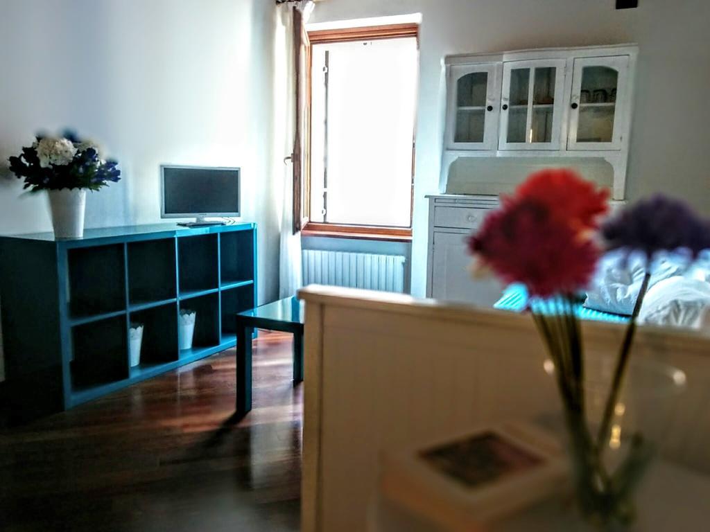 Across The River And Into The Trees Verona Room photo