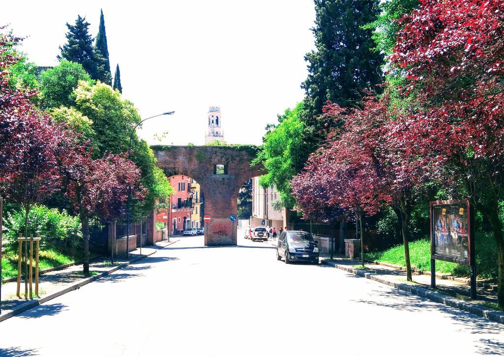 Across The River And Into The Trees Verona Exterior photo